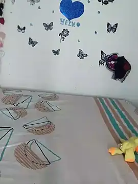 Snapshot of AntonelaMorriz chatting on December 2025 07:35:01 AM AntonelaMorriz online show from December 2025 07:35:01 AM