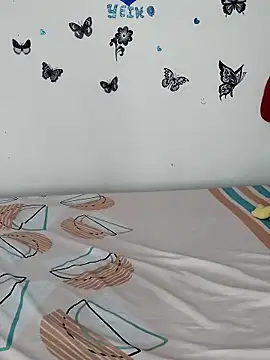 Snapshot of AntonelaMorriz chatting on December 2025 08:34:01 AM AntonelaMorriz online show from December 2025 08:34:01 AM