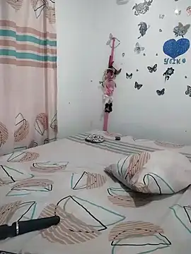 Snapshot of AntonelaMorriz chatting on February 2026 07:58:01 AM AntonelaMorriz online show from February 2026 07:58:01 AM