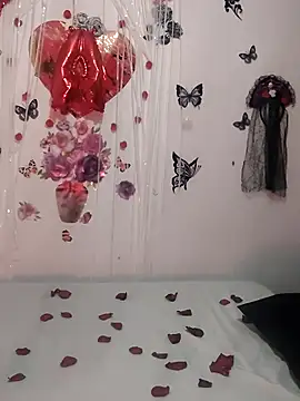 Snapshot of AntonelaMorriz chatting on February 2026 08:32:02 AM AntonelaMorriz online show from February 2026 08:32:02 AM