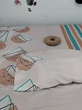 Snapshot of AntonelaMorriz chatting on February 2026 07:54:02 AM AntonelaMorriz online show from February 2026 07:54:02 AM