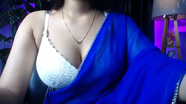 kiara 1122 online show from May 2026 08:35:02 PM
