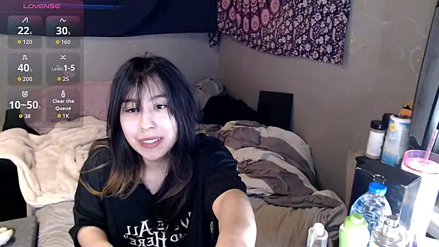 Snapshot of London_Ray chatting on November 2025 05:28:02 AM London Ray online show from November 2025 05:28:02 AM