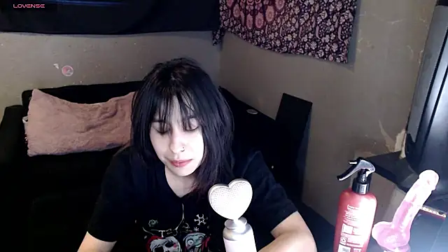 Snapshot of London_Ray chatting on January 2026 05:56:01 AM London Ray online show from January 2026 05:56:01 AM