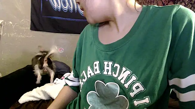 London Ray online show from May 2026 01:25:02 AM