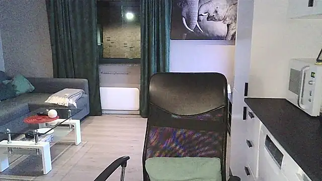 Dartanjanas13 online show from February 2026 08:05:02 PM