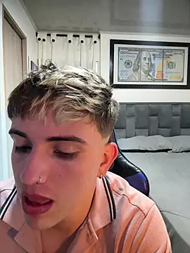 Justin trevor1 online show from August 2026 06:37:01 AM