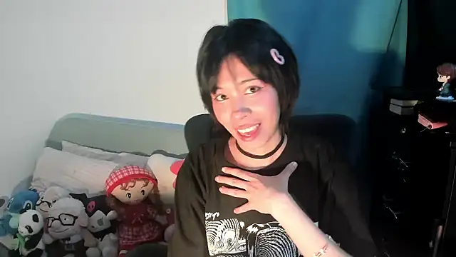 Snapshot of dolliette24 chatting on September 2025 12:23:01 AM dolliette24 online show from September 2025 12:23:01 AM