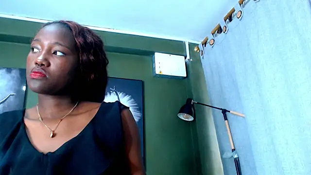 Evaa 18 online show from October 2025 05:33:02 PM