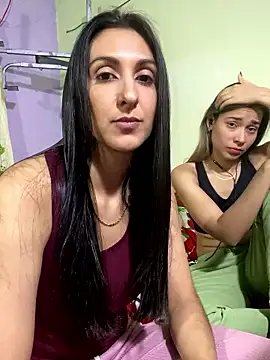 Snapshot of Saloriz_Col chatting on January 2026 01:29:01 AM Saloriz Col online show from January 2026 01:29:01 AM