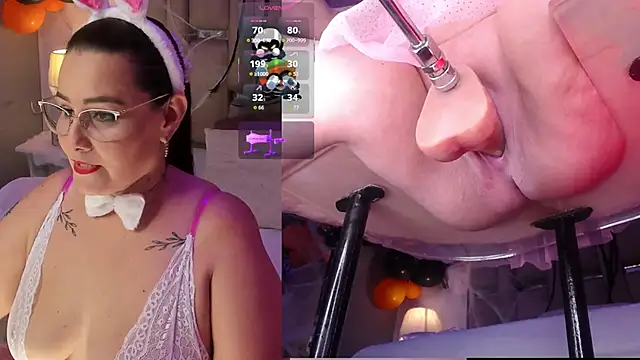 Snapshot of ErikaMontiel__ chatting on October 2025 08:18:02 PM ErikaMontiel online show from October 2025 08:18:02 PM