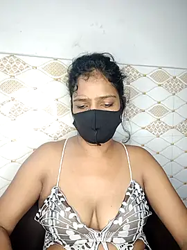 SonY-CaM2 online show from May 2026 07:11:01 PM