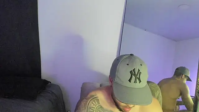 ThiagoLugo online show from December 2025 06:42:02 AM