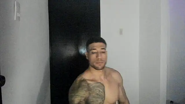 ThiagoLugo online show from May 2026 03:56:01 AM