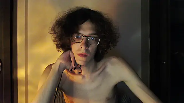 LovesomeCookie online show from May 2026 06:47:01 PM