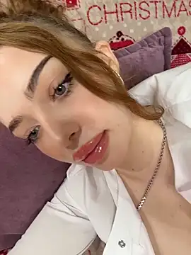 Hannah xBaby online show from May 2026 10:11:01 AM