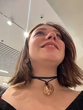 Snapshot of lucy-joy chatting on September 2025 08:29:02 AM lucy-joy online show from September 2025 08:29:02 AM