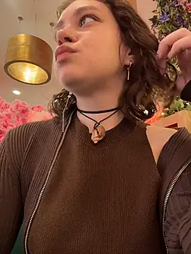 Snapshot of lucy-joy chatting on November 2025 08:16:02 AM lucy-joy online show from November 2025 08:16:02 AM