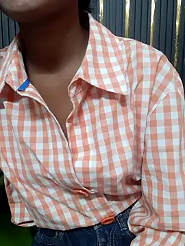 AnkitaDevi online show from November 2025 03:16:02 AM