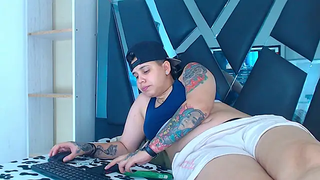 karla sexy21 online show from November 2025 05:20:01 AM