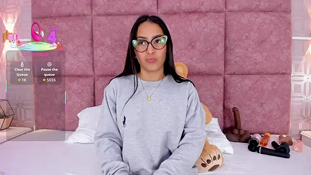 Snapshot of AmyStar1 chatting on February 2026 08:51:01 PM AmyStar1 online show from February 2026 08:51:01 PM