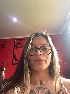 Snapshot of KoraSweett chatting on November 2025 06:29:01 PM KoraSweett online show from November 2025 06:29:01 PM