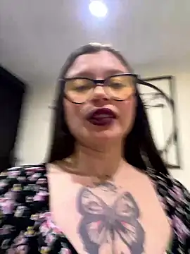 Snapshot of KoraSweett chatting on January 2026 06:31:01 PM KoraSweett online show from January 2026 06:31:01 PM