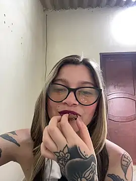 Snapshot of KoraSweett chatting on March 2026 09:22:02 PM KoraSweett online show from March 2026 09:22:02 PM