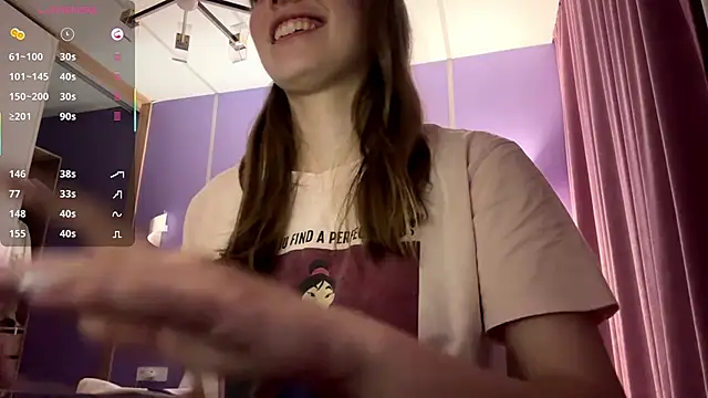 LinaMoonBlessed online show from May 2026 01:40:02 PM
