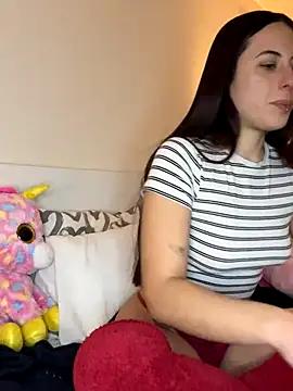 Snapshot of very_licious chatting on December 2025 08:40:01 PM very licious online show from December 2025 08:40:01 PM