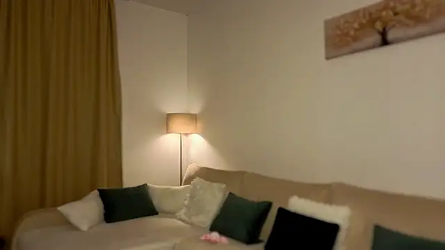 aerisblue online show from September 2025 08:01:02 PM