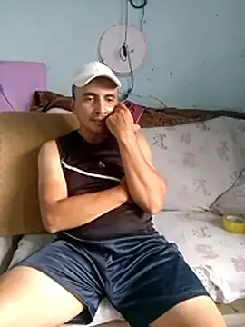 miroqui143 online show from January 2026 09:31:02 PM