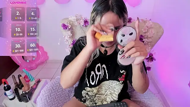 Snapshot of Nataliahenao69 chatting on November 2025 02:28:01 PM Nataliahenao69 online show from November 2025 02:28:01 PM