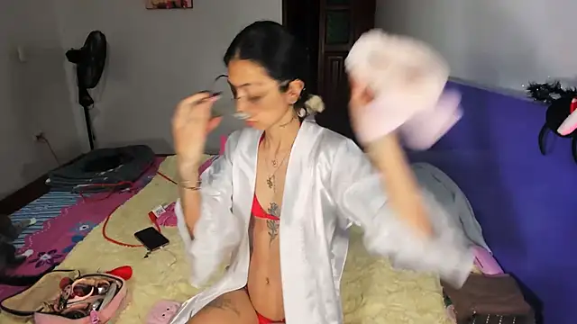 Anais lux online show from April 2026 12:25:02 AM