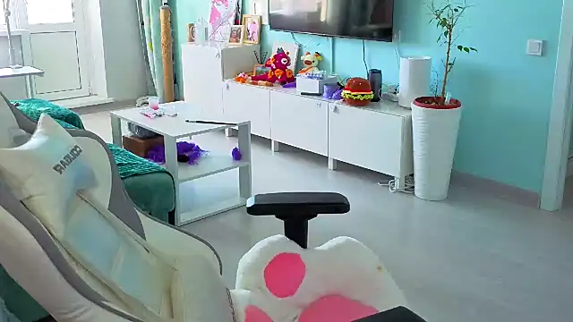 Im suka online show from March 2026 04:07:02 AM