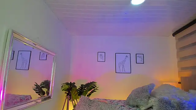 LusyKitty online show from September 2025 02:27:01 PM