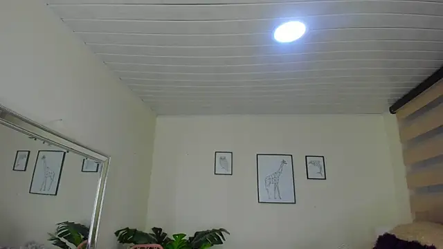 LusyKitty online show from September 2025 03:14:01 PM