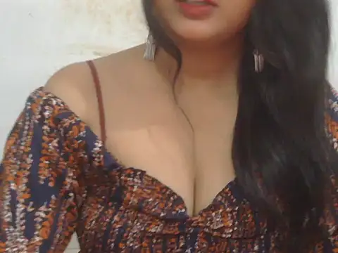 Snapshot of POOJA_199 chatting on June 2026 07:10:01 AM POOJA 199 online show from June 2026 07:10:01 AM