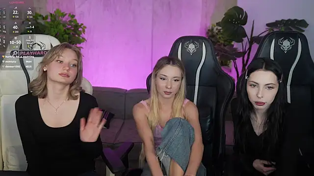VivianSweet  online show from April 2026 01:41:02 PM