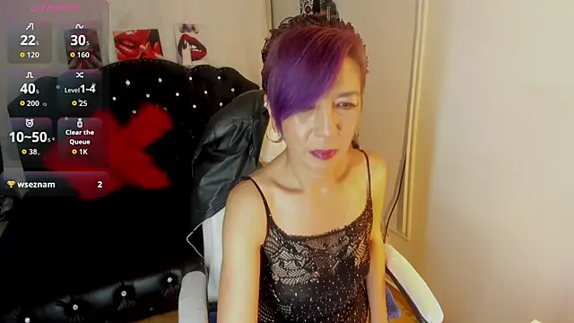 Trinityy   online show from September 2025 06:41:02 PM