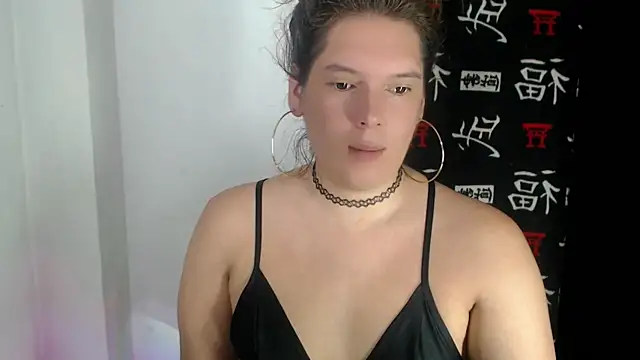 samanthaa hot  online show from May 2026 07:30:01 PM