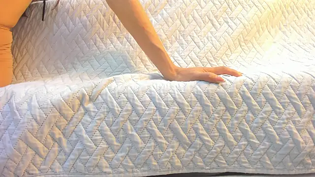 crystal sm online show from February 2026 03:12:01 AM