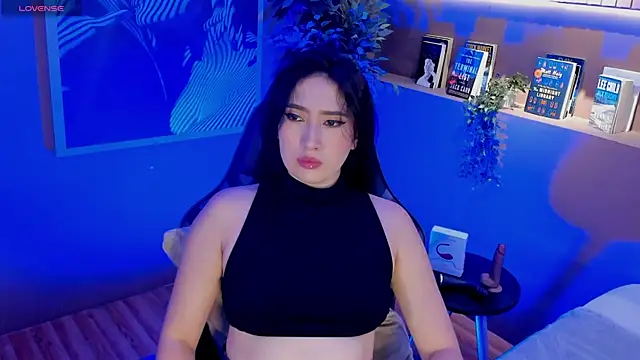 Skyyle  online show from July 2026 01:39:02 PM