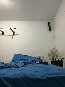 Snapshot of Noam7080z chatting on January 2026 08:29:02 AM Noam7080z online show from January 2026 08:29:02 AM