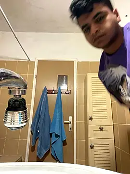 Snapshot of Noam7080z chatting on January 2026 01:38:01 PM Noam7080z online show from January 2026 01:38:01 PM