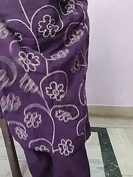 roshni agrawal0 online show from June 2026 07:22:01 AM