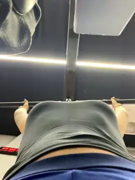 oizoe online show from December 2025 04:02:02 PM