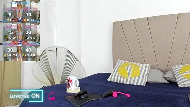 Lady miss    online show from November 2025 01:28:02 PM