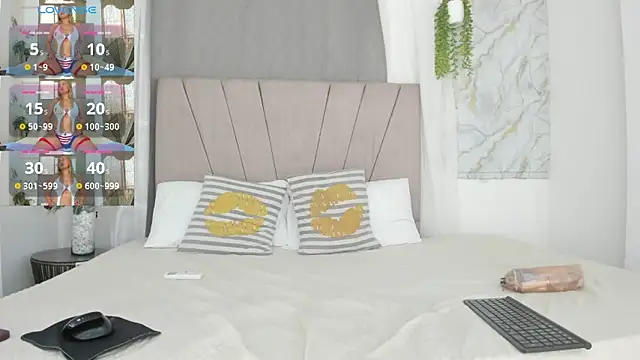 Lady miss    online show from February 2026 01:31:02 PM