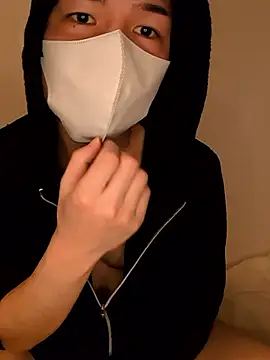 kqitooo online show from March 2026 04:21:02 PM